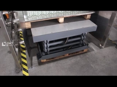 Come scaricare una pila di bottiglie vuote