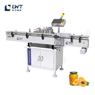 Produzione di prodotti alimentari in scatola di frutta
